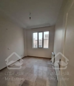 ۱۳۰متر آپارتمان ۲ خواب( شهران شمالی)