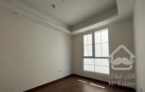 ۸۹ متر بلوار دریا، دو پارکینگ