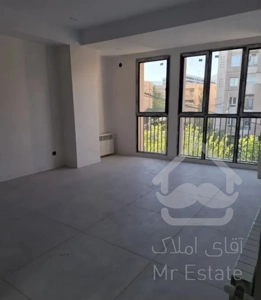 ۸۰متر ۲خواب ((فول‌بازسازی))همایونشهر