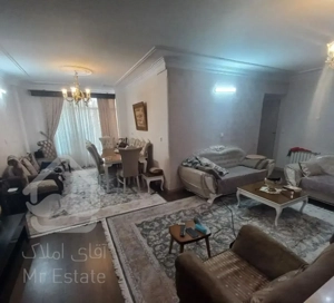 اپارتمان/۹۷متر/۲خواب/با اسانسور