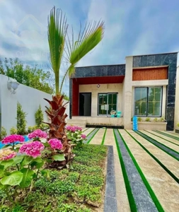 ویلا نقلی شهرکی ۲۰۰متری نوساز