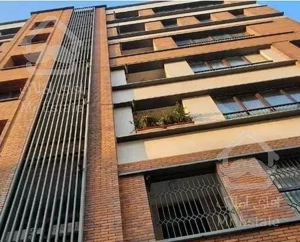 آپارتمان در اباذر بهنام 117 متر 3 خواب نوساز