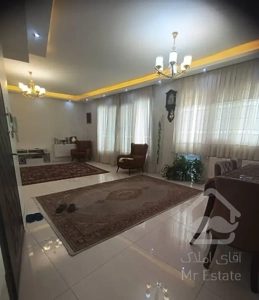 نیاوران/افتخاری/ ۸۵ متر ۲ خواب