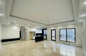 95متر نما تراورتن فول امکانات