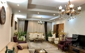 ۱۱۰متری/طبقه۴باآسانسور/صارمی ۳۸/نوساز