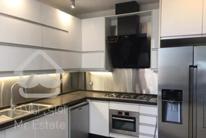 فرخ ثاراله (۲۰۰متر) ۳خ تراس فرنیش ۲پارکینگ فول