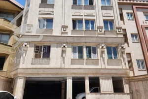 آپارتمان ۶۰ متری ، مسکونی ، طبقه اول + آسانسور