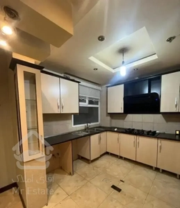 *87 متر/فرعی فرد/ چند قدمی خیابان اصلی گیشا*