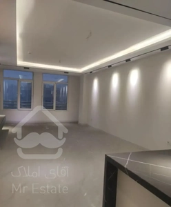 122متر/سالن پرده خور و مربعی/شهرارا