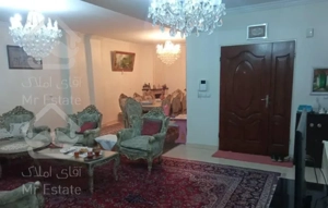 آپارتمان ۱۱۴ متر ۲ خوابه طبقه همکف +۱۵  متر حیاط