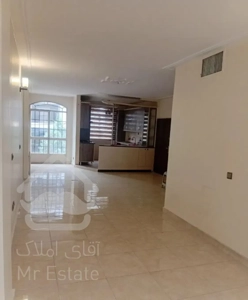 ۷۵متر / ط اول/ چهارباغ غربی/بازسازی شده/قابل تبدیل