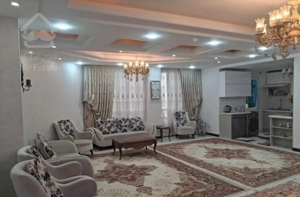 ۱۳۰ متر تکواحدی طبقه آخر ۵ ساله فقط متری ۲۵۰