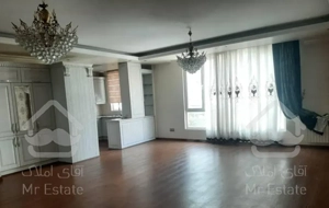 شهرک غرب ۱۳۰ متر ۳ خ فلامک ۶ ساله