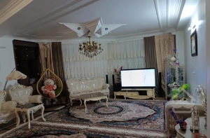 معاوضه و یافروش آپارتمان در خیابان سعدی