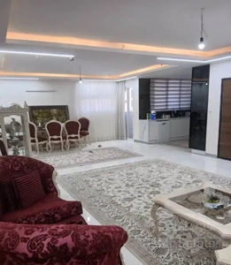 ۱۴۰متر/۳خواب/تک واحدی/معاوضه