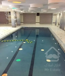 نیاوران/۱۳۰ متر دو خواب طبقه پنجم/ قابل تبدیل