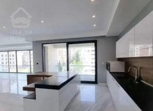 آپارتمان / ۱۵۵ متر / تکواحد / دانشکده