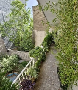 87 متر مسکونی بلوار کشاورز