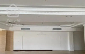 ۲۰۰متر شهرک گلستان راه اهن دریاچه شیک