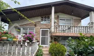 نیم پیلوت باغی ۴۵۰متری دیوار بلند / مستقل