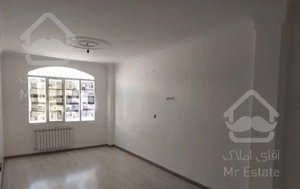 یک پارلمان ۶۸متری ۲خوابه ۵طبقه ۴واحدی طبقه ۳