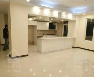 97 متری 2 خواب کلید نخورده برج