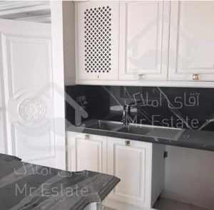 خرید و فروش آپارتمان مسکونی 190 متری فرمانیه