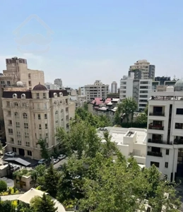 آپارتمان۴۲۰متر ۴خواب فرمانیه سنبل طبقات بالا