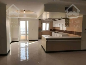 ویو همراه با تمام امکانات رفاهی 77 متری