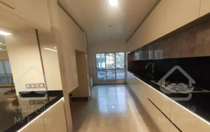 فروش ۲۰۰ متر آجودانیه۴ خواب