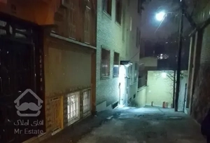 اجاره ۲۳۰متر چهار خوابه تکواحدی ط اول غرق نور