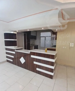 آپارتمان ۸۷متری//پارکینگ اختصاصی//آبان شرقی