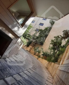 ۳ خوابه / ۱۲۰ متر / فول امکانات / کاووسی فر