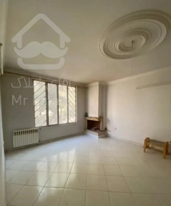 ​۷۵ متر با آسانسور و پارکینگ / صیاد ۱۱ / طبقه اول