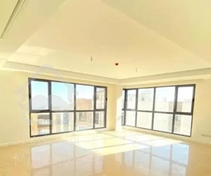 ۸۱ متر /۵ ساله واقعی / ویو پارک