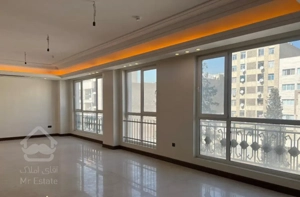 190 متر ۳ خواب سالن پرده خور  قابلیت پارک ۲ ماشین