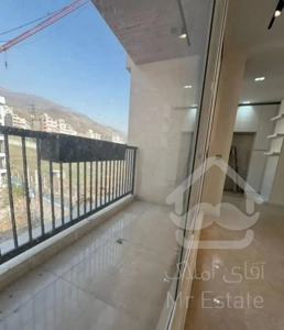 ۱۷۵ متر نیاوران غرق نور با دسترسی به همه مراکز