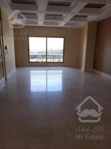 خرید آپارتمان ۱۷۵  متری سنبل