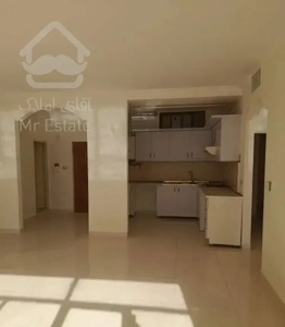 90متری /آسانسور دار/ اقبال/ آفتابگیر