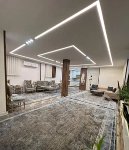 مشاعی 105متری دو طبقه ای و تکواحدی در فاز 2 سنددار