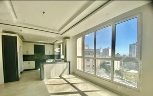 ۱۱۰ متر / ۲ خواب / سازه فاخر طوقانی * متریال برند