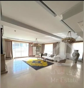 قیطریه/بلوارصبا/۱۳۵متر/۳خواب/آفتابگیر