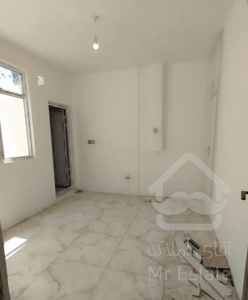 اپارتمان 97 متری 2 خواب کلید نخورده