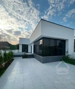 همکف مدرن210متری با جکوزی،شهرکی