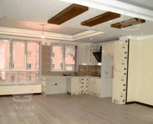 ۷۵ متر ۲ سال ساخت/ روبه آفتاب/ سرمایه گذاری