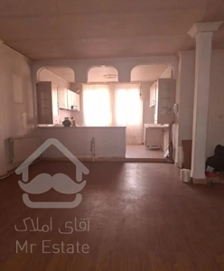 واحد۱۰۲متری  در یکی از بهترین لوکیشن‌های تهران نو