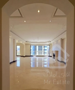 ولنجک بهترین لوکیشن فروش۲۴۰متر ۳خواب