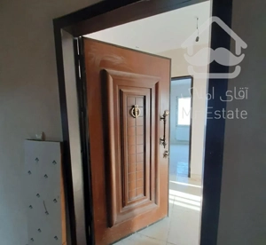 فروش آپارتمان ۹۵ مترمربع طبقه ۴ در کوچه بندر