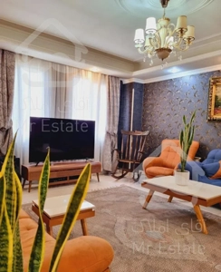 ۱۲۲ متر / ۳ خواب / دوطرف نور سالن پرده خور