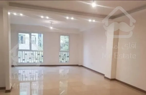 ۸۵ متر، شهران ، کلید نخورده غرق در نور